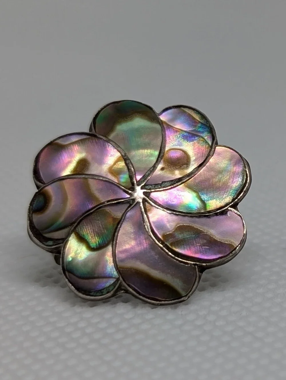 Vintage Alpaca Taxco Iridescent Abalone Sterling Silver Flower Clip-On Earrings